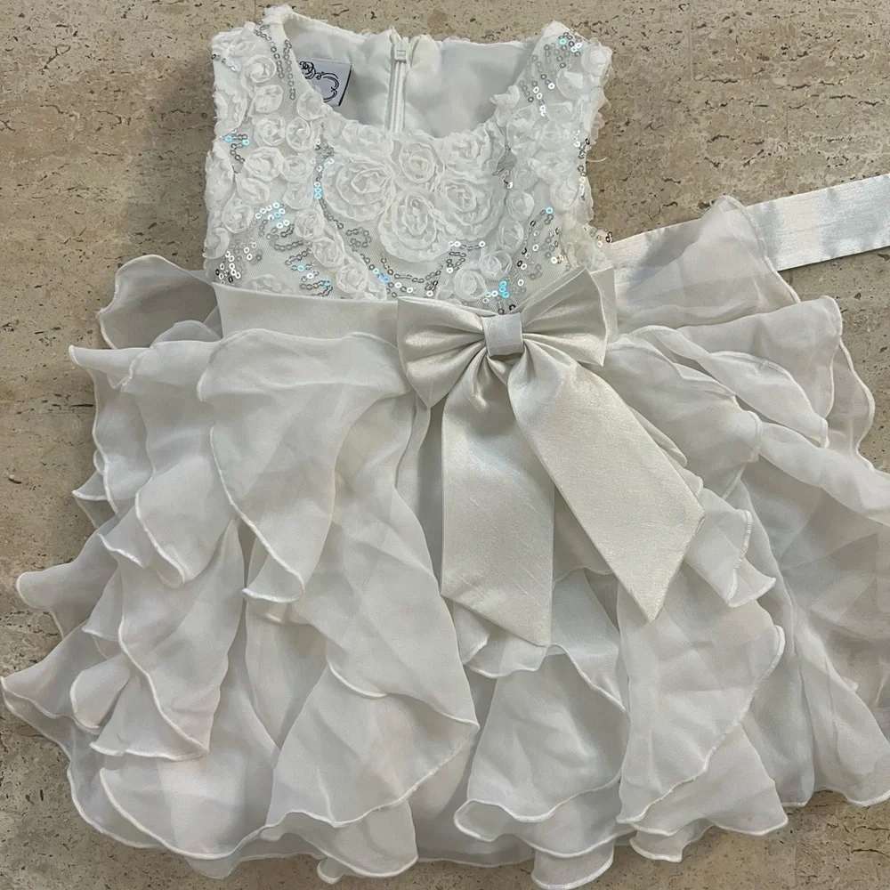 Mia Juliana White Ruffle Formal Dress 12 Month